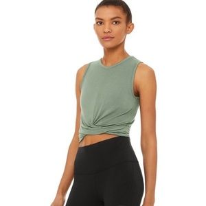 Alo Cover Tank in Moss